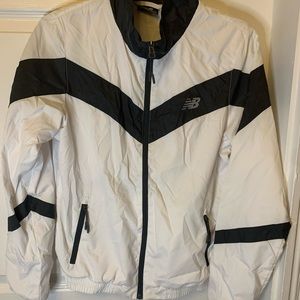 Used-like new Rain jacket / Gym jacket